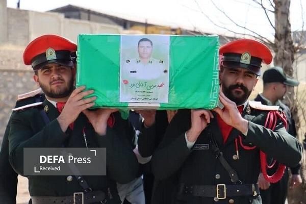 پیکر شهید امنیت «موسی آقایی» در خرمآباد تشییع شد پیکر شهید امنیت «موسی آقایی» در خرمآباد تشییع شد