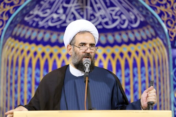 امام‌جمعه مهستان: ملت ایران توطئه تفرقه را با وحدت پاسخ می‌دهد
