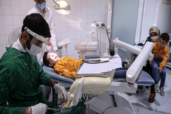 ۱۸۰۰ خدمت درمانی رایگان در فاضل آباد ارائه شد