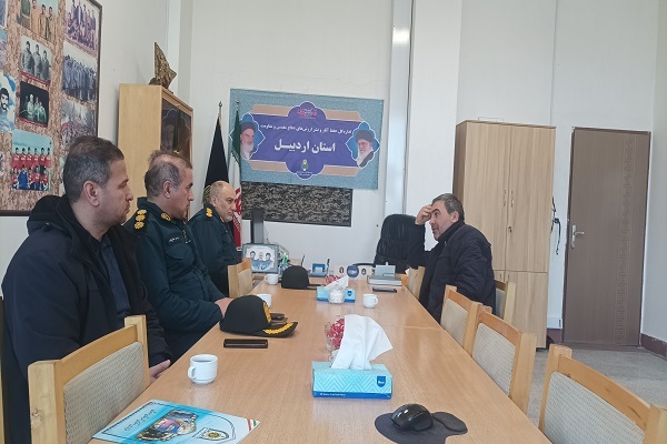 سرهنگ حبیب زاده: امروزه بیش از هر زمان دیگر لازم است علم دشمنشناسی در میان نسل جوان تقویت و نهادینه شود سرهنگ حبیب زاده: امروزه بیش از هر زمان دیگر لازم است علم دشمنشناسی در میان نسل جوان تقویت و نهادینه شود