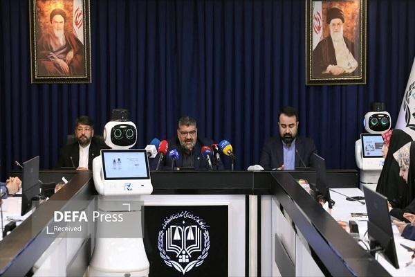 نخستین ربات وکیل هوشمند رونمایی شد نخستین ربات وکیل هوشمند رونمایی شد