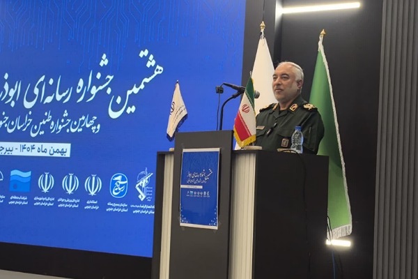 رسانه‌های انقلابی در جنگ ترکیبی، فرماندهی میدان افکار عمومی را بر عهده بگیرند