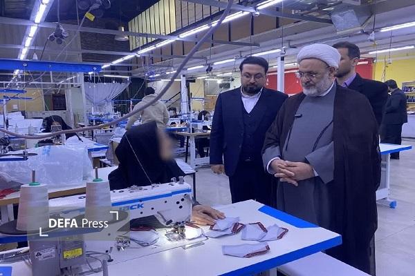 ورود دادگستری استان سمنان مانع تعطیلی واحد تولیدی البسه تابان تاخت شاهرود شد ورود دادگستری استان سمنان مانع تعطیلی واحد تولیدی البسه تابان تاخت شاهرود شد