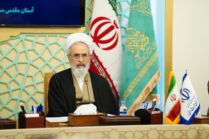 آیت الله اعرافی: روحانیت در خط مقدم کارزار بزرگ تمدنی با غرب ایستاده است