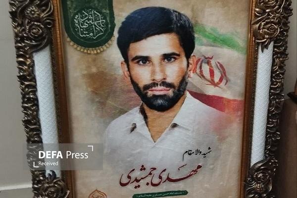 دانشجویان همدانی با همکلاس شهید خود در لرستان، تجدید پیمان کردند دانشجویان همدانی با همکلاس شهید خود در لرستان، تجدید پیمان کردند