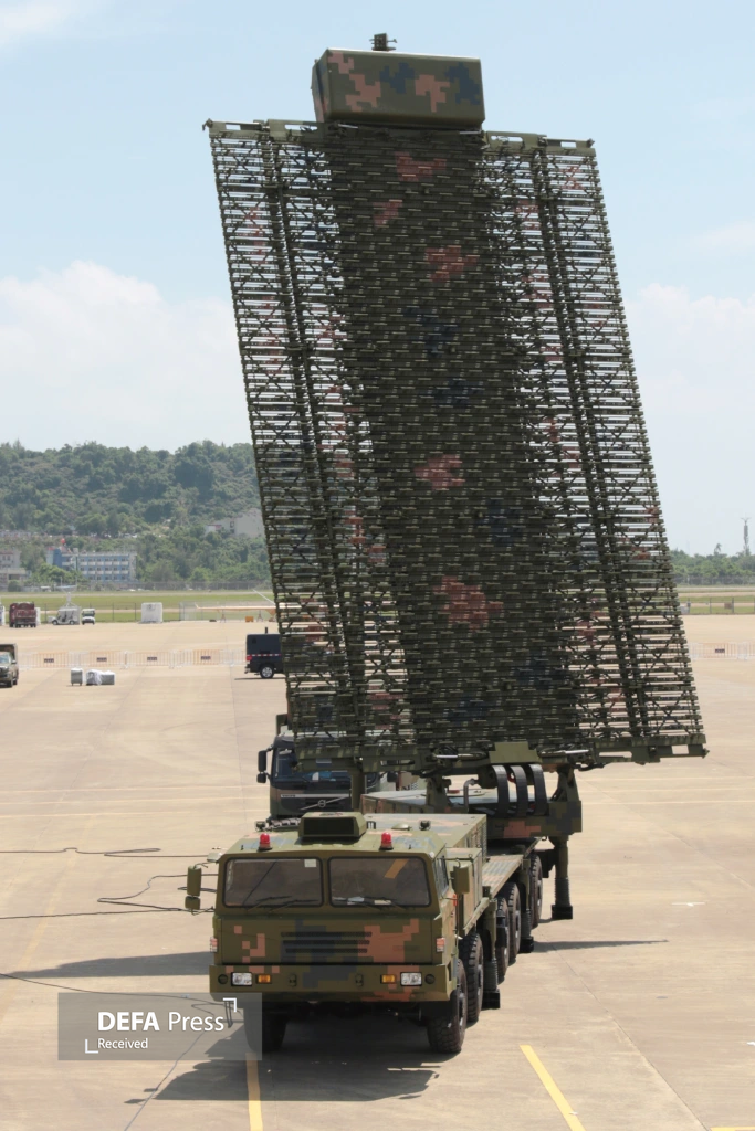 آیا رادار راهبردی «YLC-۸» در ایران مستقر شده است؟  