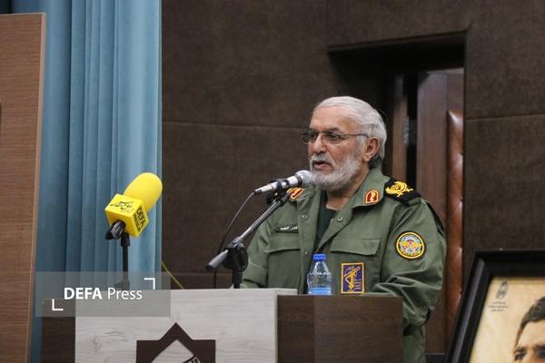 رونمایی از انیمیشن سینمایی «حاج غلام» با بهرهگیری از هوش مصنوعی در کرج رونمایی از انیمیشن سینمایی «حاج غلام» با بهرهگیری از هوش مصنوعی در کرج