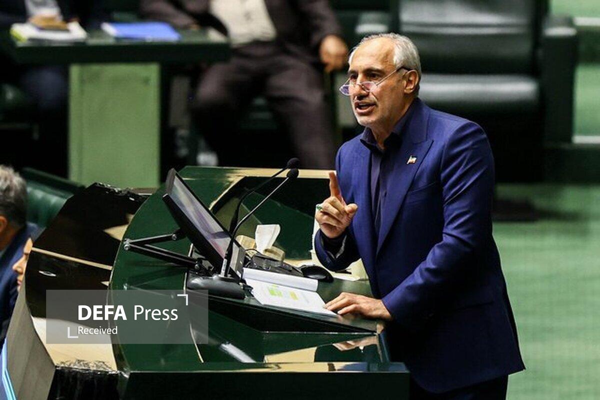 پورمحمدی: انتقال سهمیه بنزین به کارت بانکی از سال آینده اجرا میشود پورمحمدی: انتقال سهمیه بنزین به کارت بانکی از سال آینده اجرا میشود