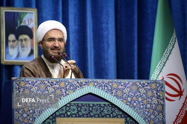 حاج علی اکبری: بخش عمده شهدای دفاع مقدس پرورشیافته مساجد بودند حاج علی اکبری: بخش عمده شهدای دفاع مقدس پرورشیافته مساجد بودند