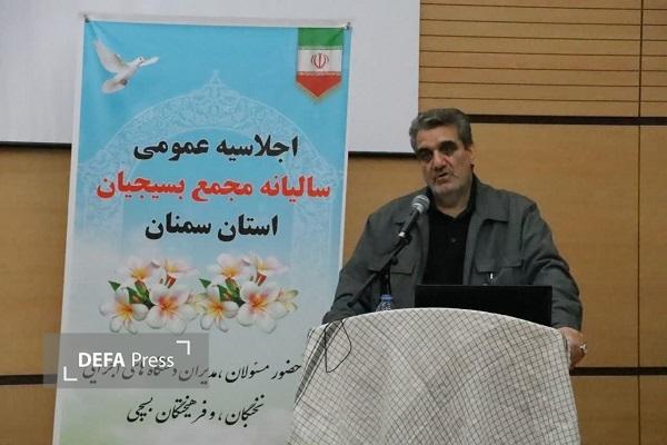 عبور از شرایط حساس کشور در گرو وحدت مردم، پیروری از ولایت و تبعیت از تصمیمات کلان نظام است 