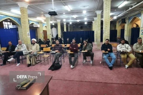 برگزاری جلسه آموزشی خادمین معراج شهدا در همدان برگزاری جلسه آموزشی خادمین معراج شهدا در همدان