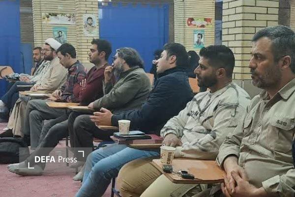 برگزاری جلسه آموزشی خادمین معراج شهدا در همدان برگزاری جلسه آموزشی خادمین معراج شهدا در همدان