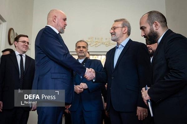 دیدار وزیر انرژی روسیه با علی لاریجانی/تأکید بر ارتقای روابط راهبردی تهران–مسکو دیدار وزیر انرژی روسیه با علی لاریجانی/تأکید بر ارتقای روابط راهبردی تهران–مسکو