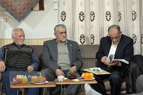 تکریم حماسه‌ساز «جنگل» و رزمنده گردان زرهی لشکر ۲۵ کربلا در آمل + تصاویر