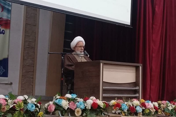 حجت الاسلام غفوری: امروز فاصله‌ای غیرقابل باور میان نسل نوجوان با معارف دینی است