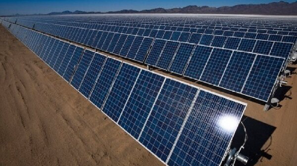 تحویل ۹ هزار هکتار اراضی ملی برای نیروگاه‌های خورشیدی در مرکزی