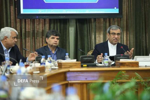 استاندار خراسان رضوی: اقتصاد زیارت باید فقر را در استان ریشه‌کن کند.