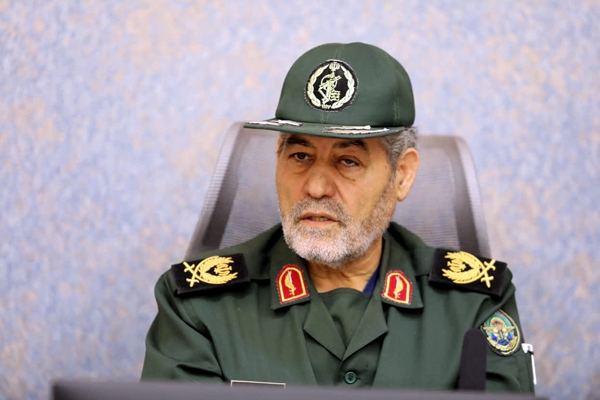 روایت درست از حقایق تاریخی باید به نسل جوان منتقل شود