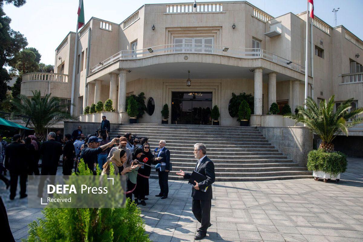 در حیاط دولت چه گذشت؛ دستور دولت بر کنترل بازار تا پیگیری حقوقی حوادث اخیر در حیاط دولت چه گذشت؛ دستور دولت بر کنترل بازار تا پیگیری حقوقی حوادث اخیر