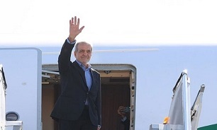 رئیس‌جمهور وارد لرستان شد