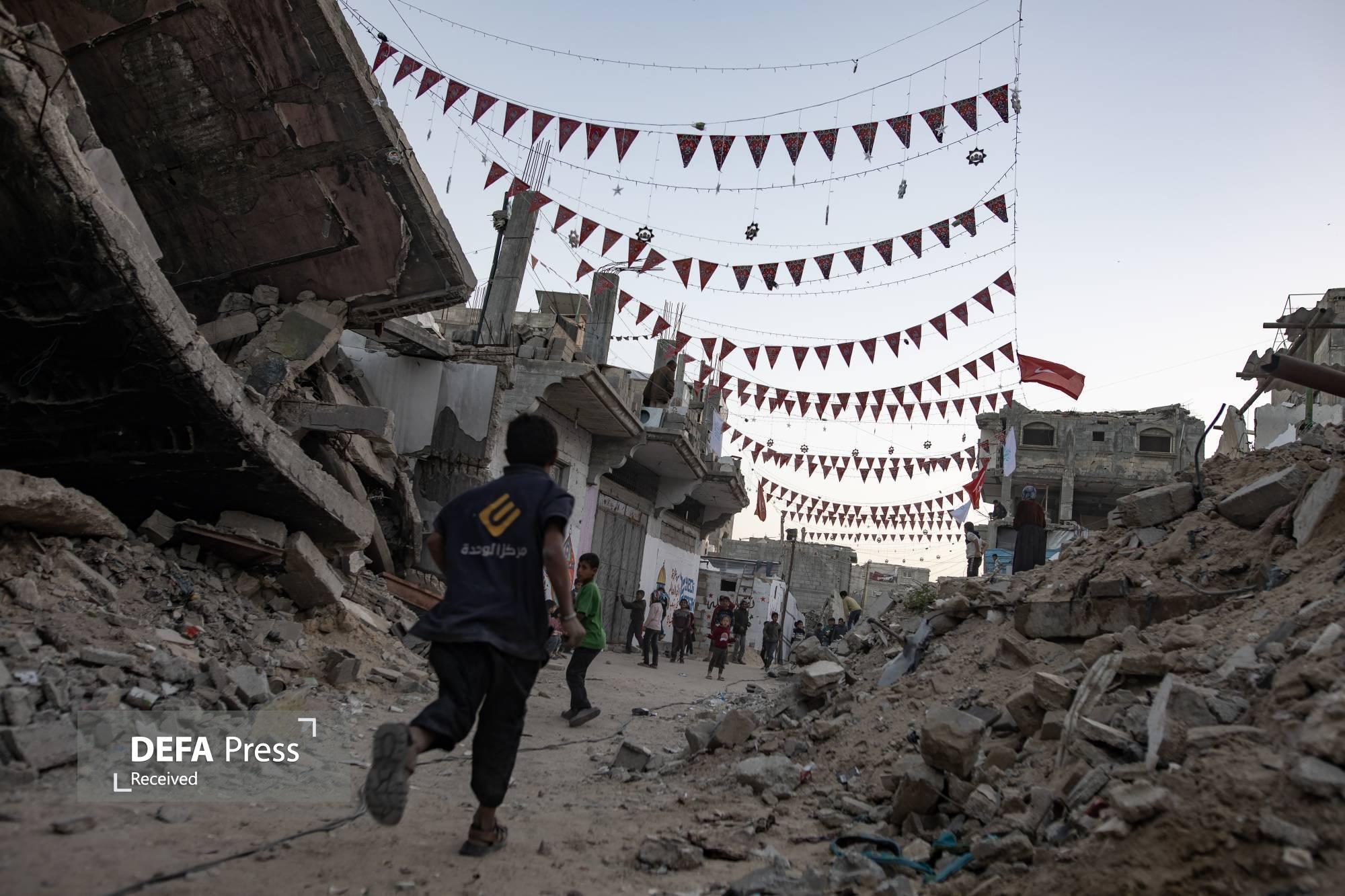 استقبال ساکنان نوار غزه از ماه مبارک رمضان+ تصاویر