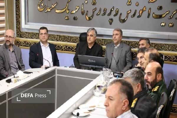 فرماندار سنندج: نگاه آینده‌محور به آموزش در سنندج باید تقویت شود