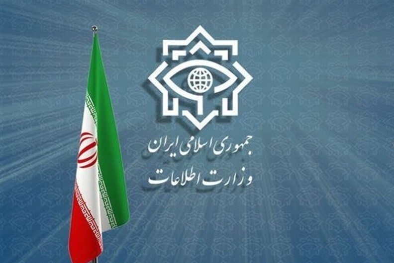 بازداشت اراذل و اوباش فعال در حوادث تروریستی دی ماه تهران توسط وزارت اطلاعات بازداشت اراذل و اوباش فعال در حوادث تروریستی دی ماه تهران توسط وزارت اطلاعات