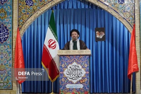 حجت الاسلام شاهرخی: راه رسیدن به توحید در زمان غیبت اطاعت از ولیفقیه است حجت الاسلام شاهرخی: راه رسیدن به توحید در زمان غیبت اطاعت از ولیفقیه است