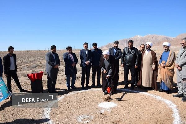 کلنگزنی فاز جدید ابرپروژه اقتصادی استان سمنان با محوریت خودکفایی کلنگزنی فاز جدید ابرپروژه اقتصادی استان سمنان با محوریت خودکفایی