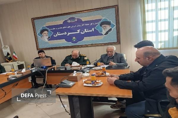 نشست تجلیل از برگزیدگان استانی جشنواره هنری «فانوس» کردستان برگزار شد