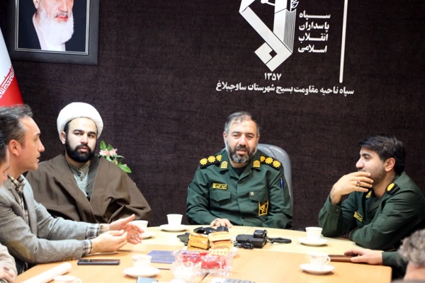 تصاویر/ دیدار مسئولان ساوجبلاغ با فرمانده سپاه این شهرستان