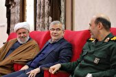 استاندار البرز همزمان با اعیاد شعبانیه با فرمانده سپاه امام حسن مجتبی (ع) دیدار کرد