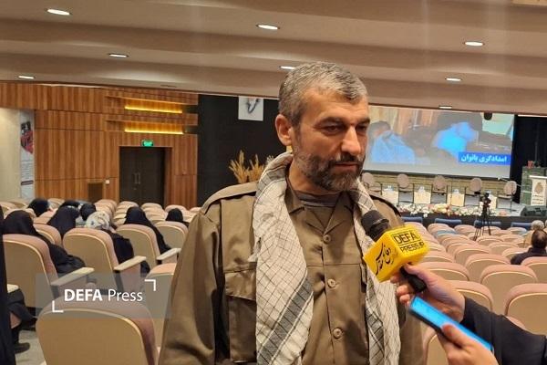 گردهمایی و محفل خاطره‌گویی رزمندگان عملیات کربلای ۵ در سمنان برگزار شد