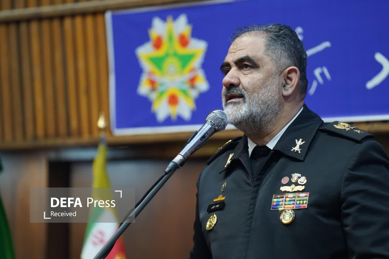 تثبیت جایگاه دریایی ایران در هندسه جدید قدرت جهانی/ پیوند میان معنویت، دانش و قدرت نظامی، رمز پیروزی جمهوری اسلامی ایران است تثبیت جایگاه دریایی ایران در هندسه جدید قدرت جهانی/ پیوند میان معنویت، دانش و قدرت نظامی، رمز پیروزی جمهوری اسلامی ایران است