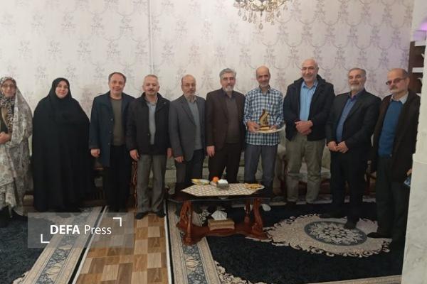 دیدار رئیس دانشگاه آزاد اسلامی واحد ملایر با جانبازان دوران دفاع مقدس + تصاویر