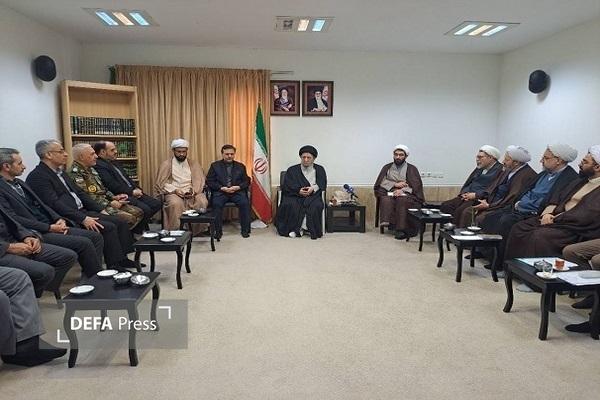 تاکید نماینده ولی فقیه در گلستان بر ضرورت امید آفرینی در برنامه های دهه فجر تاکید نماینده ولی فقیه در گلستان بر ضرورت امید آفرینی در برنامه های دهه فجر