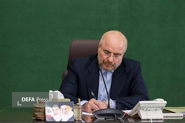 قالیباف: مدافعان ایران، پاسدار عزت و اقتدار ملتاند قالیباف: مدافعان ایران، پاسدار عزت و اقتدار ملتاند