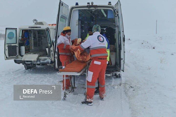 امدادرسانی هلال احمر به بیش از ۸ هزار گرفتار شده در برف و کولاک امدادرسانی هلال احمر به بیش از ۸ هزار گرفتار شده در برف و کولاک