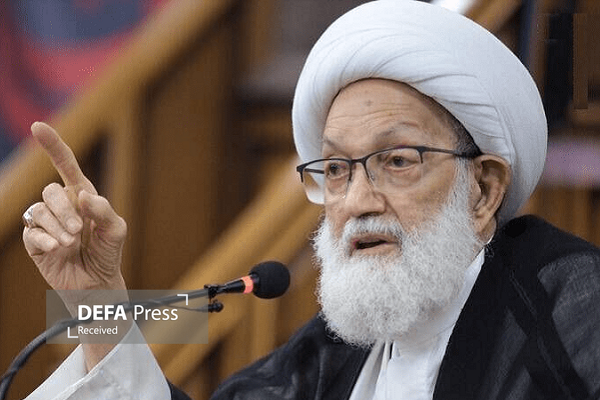 رهبر شیعیان بحرین: میلیونها نفر آماده فداشدن برای آیتالله خامنهای هستند رهبر شیعیان بحرین: میلیونها نفر آماده فداشدن برای آیتالله خامنهای هستند