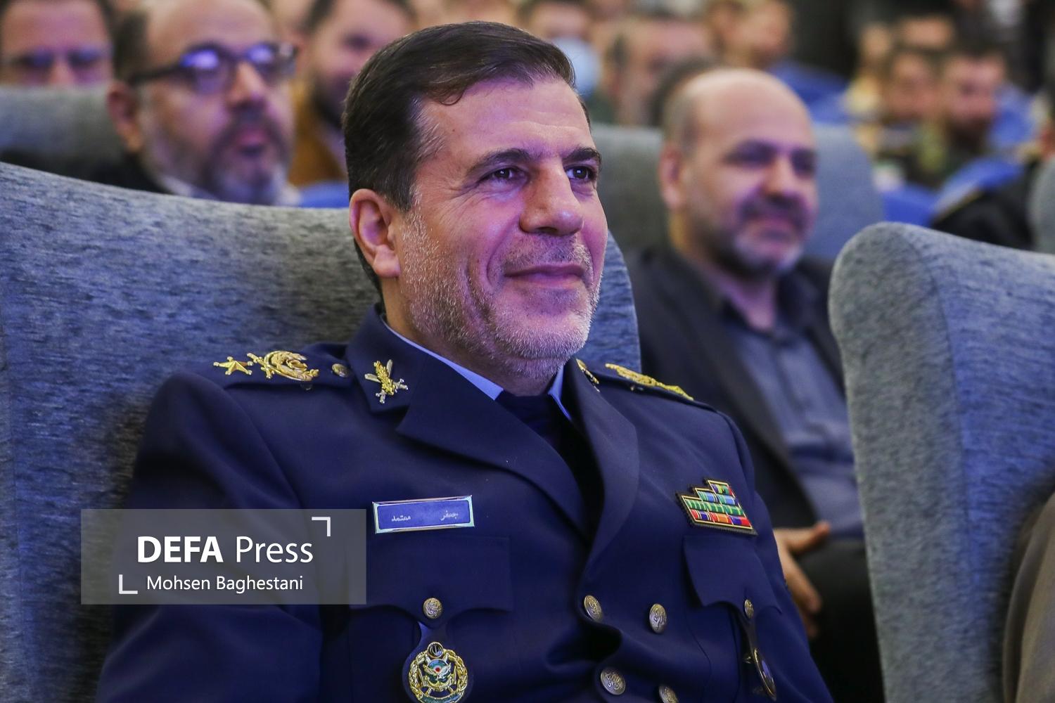 امیر معتمد معاون هماهنگ کننده وزارت دفاع و پشتیبانی نیروهای مسلح شد امیر معتمد معاون هماهنگ کننده وزارت دفاع و پشتیبانی نیروهای مسلح شد