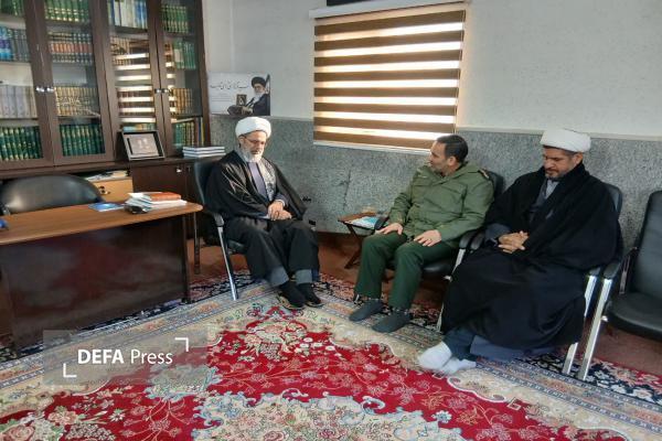 دیدار مدیرکل حفظ آثار و نشر ارزش‌های دفاع مقدس و مقاومت استان با نماینده ولی فقیه در خراسان شمالی