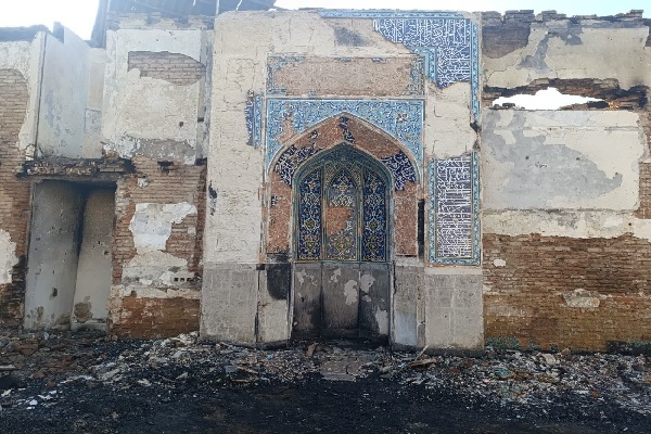 وقتی مقدسات در گیلان زیر تیغ فتنه رفت