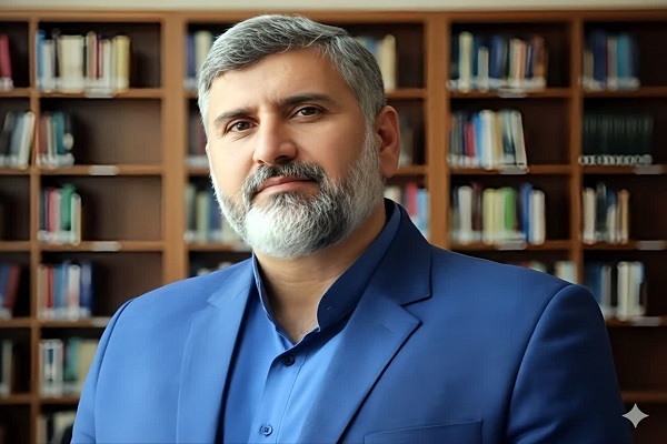 ایستادگی در جنگ سخت؛ بصیرت در نبرد نرم