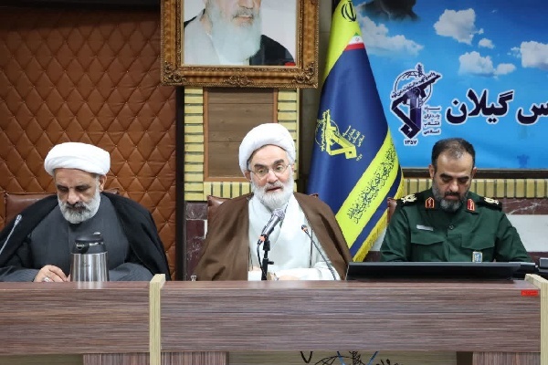 ریشه انقلاب در دل، ذهن و ایمان مردم است