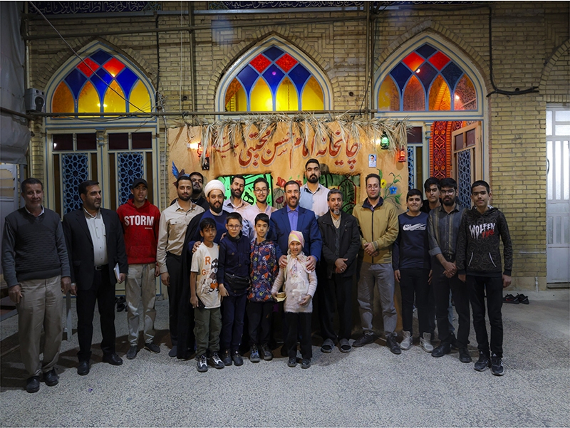 حضور نسل‌های مختلف در مسجد امام حسن مجتبی(ع) امیدآفرین است