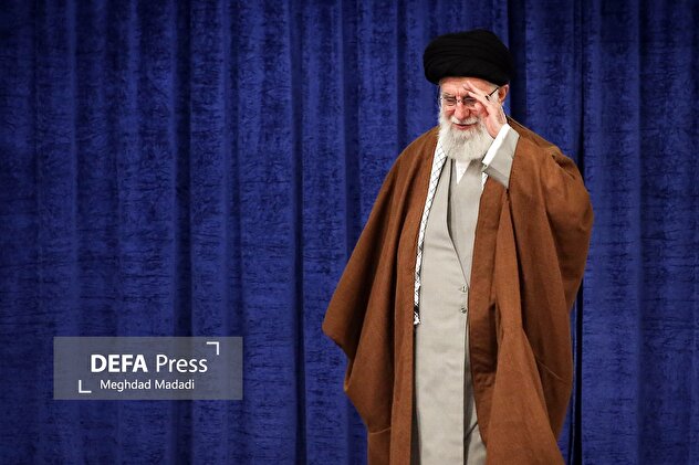 قائد شهید امت، حضرت آیت الله العظمی سیدعلی خامنه ای (ره)