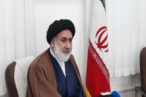 ما استوارتر از همیشه در مسیر انقلاب هستیم