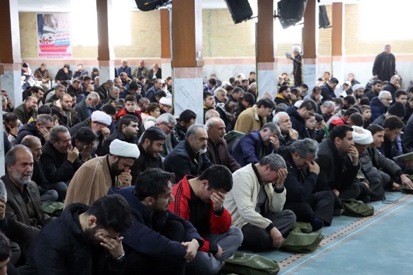 تصاویر/ اجتماع مردم ماهدشت در عزای شهادت رهبر معظم انقلاب