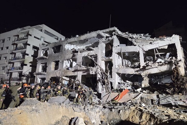 ۲۰۰ ساختمان در تلآویو درپی حمله موشکی ایران آسیب دیدند ۲۰۰ ساختمان در تلآویو درپی حمله موشکی ایران آسیب دیدند