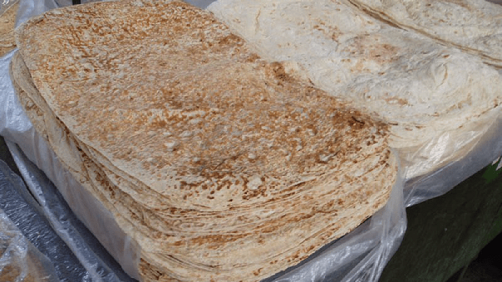 طهرانی: ورود بیش 15 تن آرد بصورت روزانه به فراهان